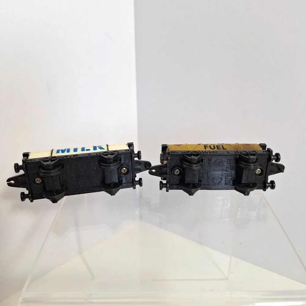 Thomas ERTL Sodor Fuel Milk Tar Tanker Train Lot Vintage 1993 Friends - Picture 9 of 14
